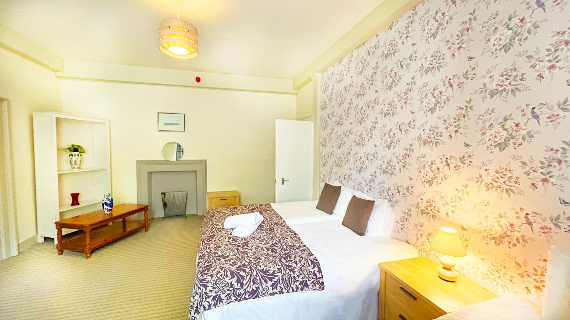 Kirkhill Estate Rooms Gorebridge Eksteriør billede
